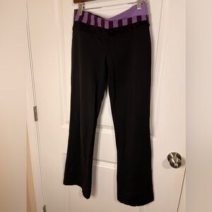 Lululemon Women's Size 8 Reg Black  Bootcut Astro Yoga Pants